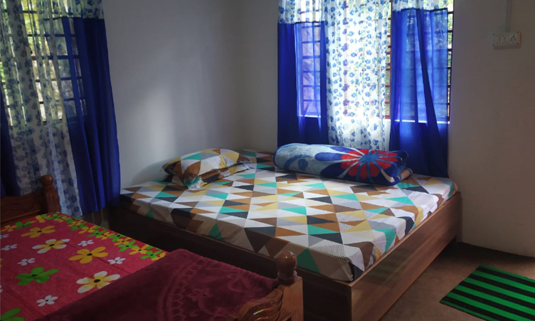 Best rooms and beds of Noryang Homestay at Tinchuley