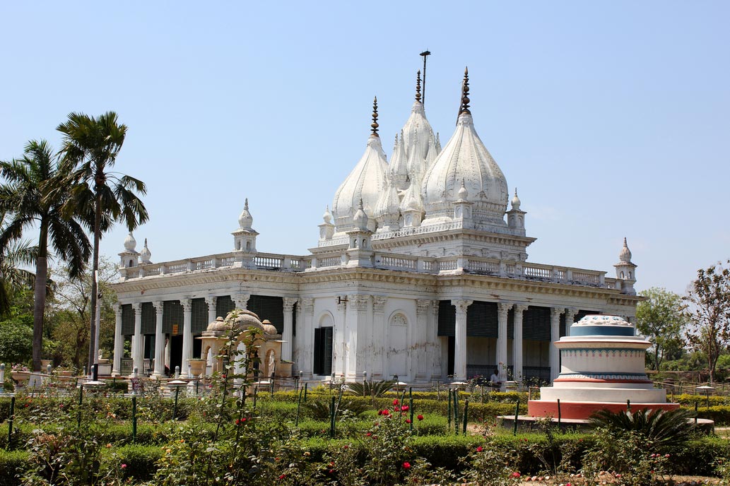 Adinathji Mandir - Pareshnath Temple, Kathgola Palace Garden, Murshidabad