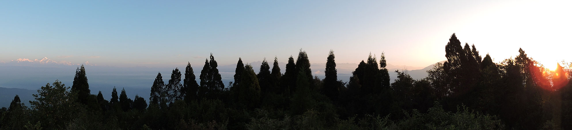 Panoramic view of Kanchenjungha from Tiffin Dara view point