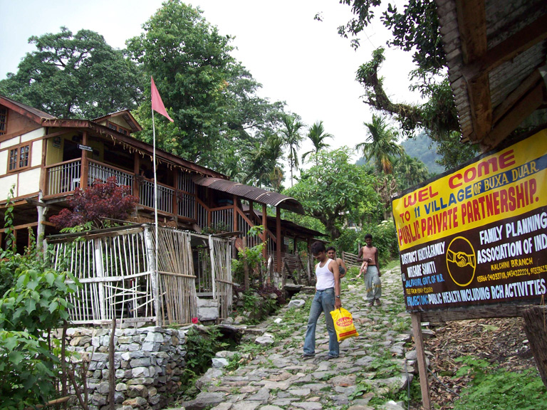 staying option at buxa fort and tiger reserve forest