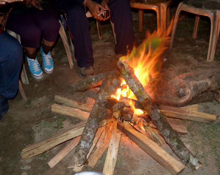 Camp fire at Icche Gaon or Echhey forest village