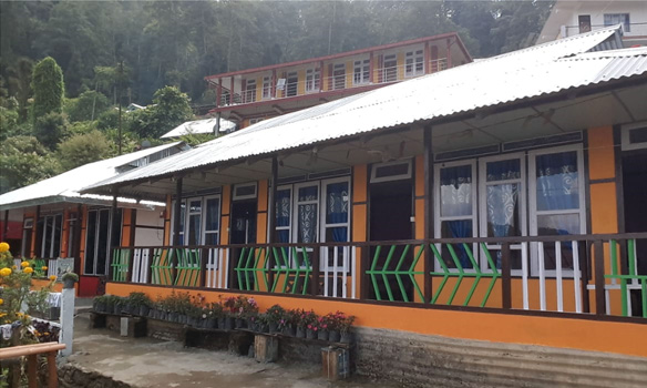 Sumishka homestay at Sillery Gaon