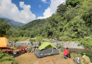 Dabai Khola camping